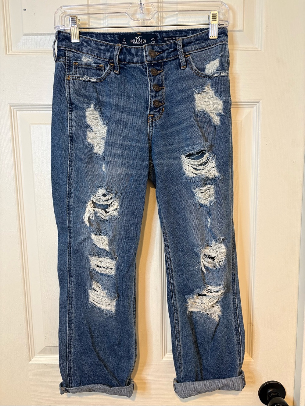 Hollister Women's Medium Blue Distressed Straight-Leg Jeans